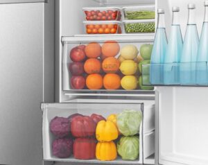 Hisense RS840N4WCE Non-Plumbed American Style Smart Fridge Freezer in Stainless Steel